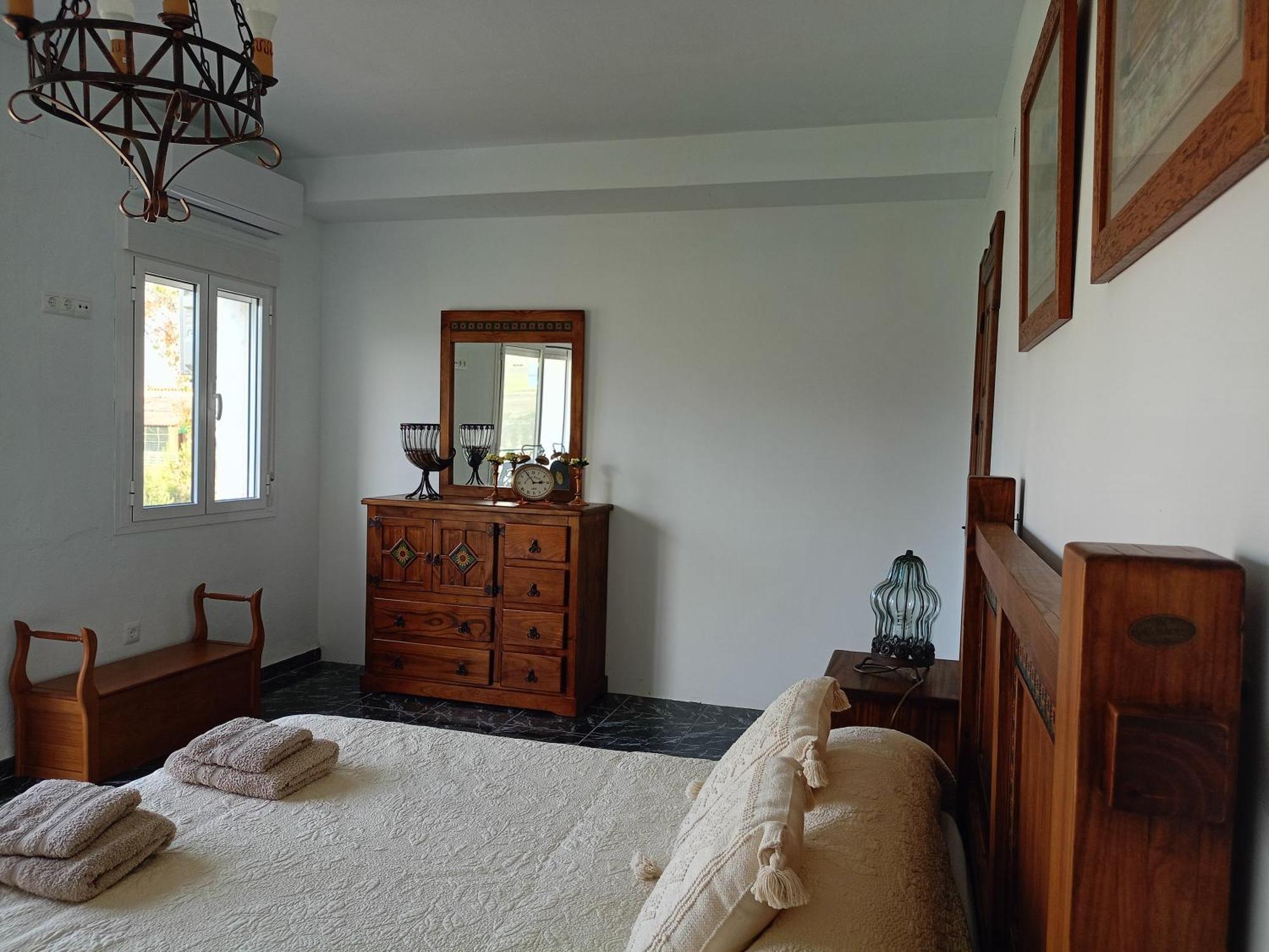 Villa Cultural Montelucia Montecorto Room photo